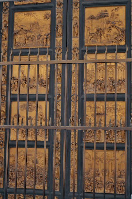 Visites thématiques : Florence et la Renaissance 5 Baptistery bronze doors detail Florence