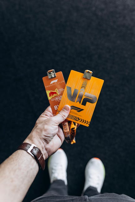 Guide VIP : accéder aux coulisses des festivals 6 Florence backstage security pass lanyard