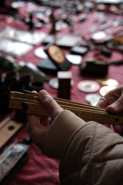 Shopping et patrimoine : marchés historiques 4 piazza dei ciompi antique stalls close up