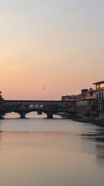 Ponte Vecchio sunrise empty bridge jewelry shop
