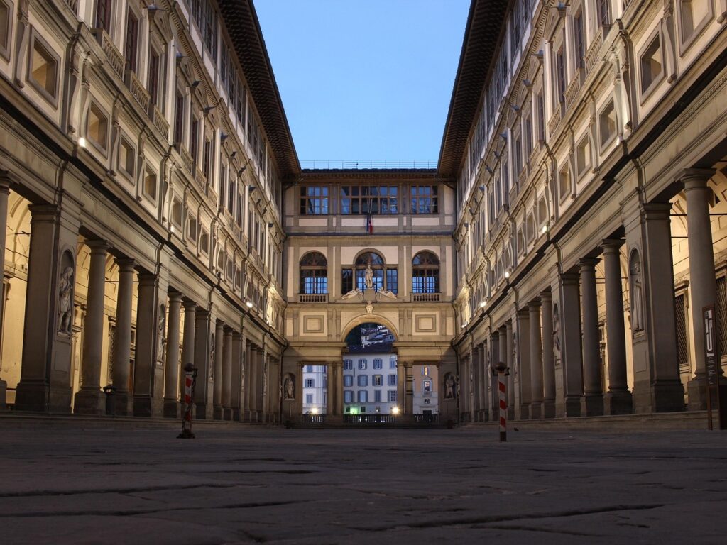 uffizi gallery interior with stroller and visitors