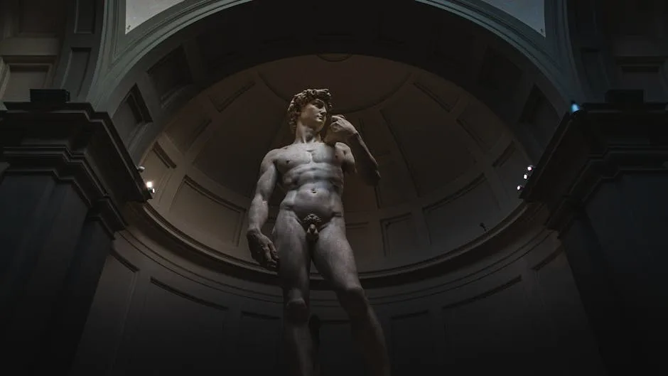 Statue de David de Michel-Ange exposée à la Galleria dell'Accademia, Florence
