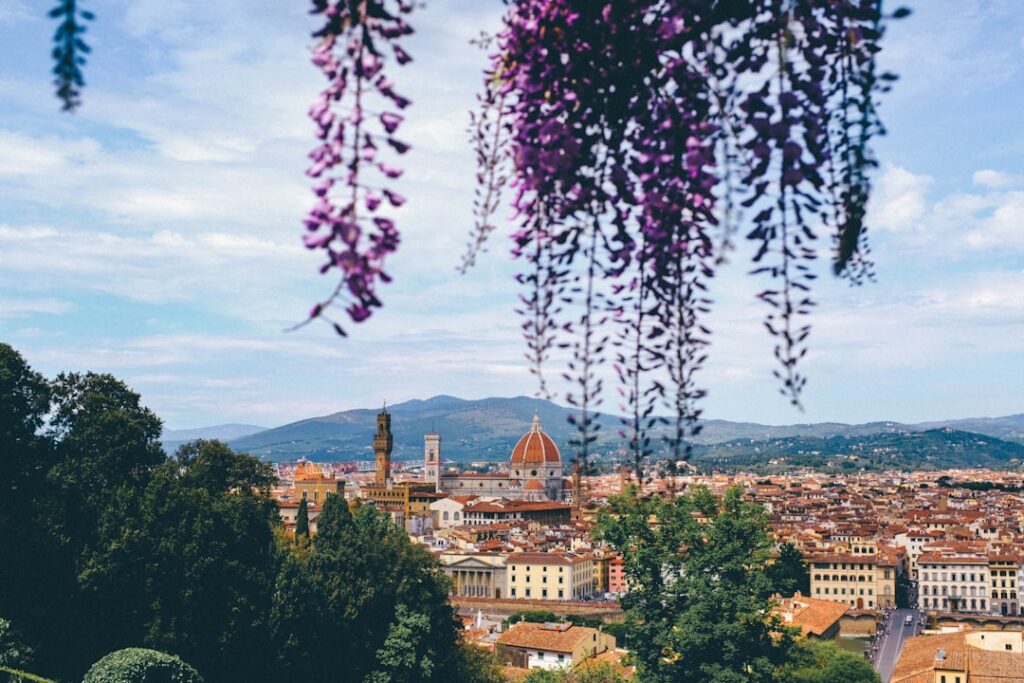 O offrir des fleurs Florence Florence travel tourism landmark